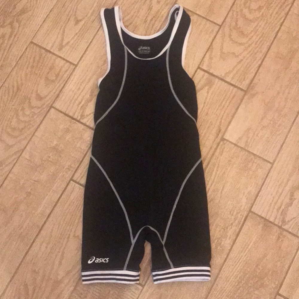 ASICS singlet (xs)